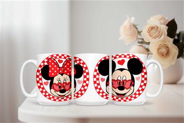 Mickey and Minnie See Love